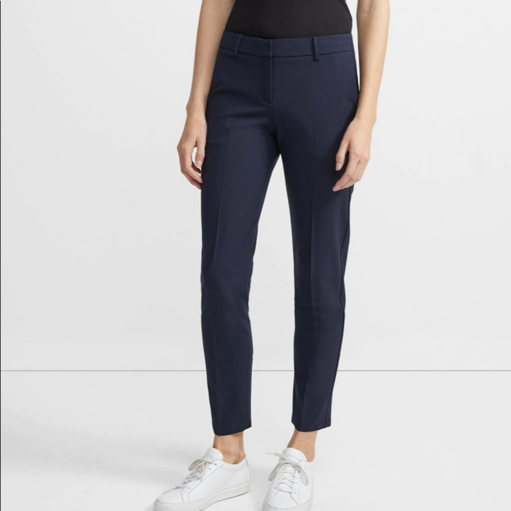 NWT Theory Classic Cropped Pant in stretch wool. Size 0. Never worn!